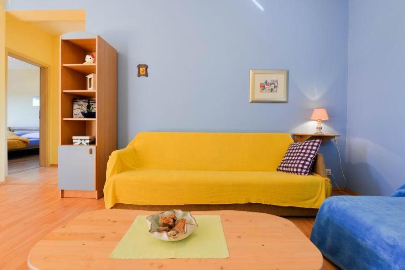 Paklina Apartments Starigrad Paklenica Extérieur photo